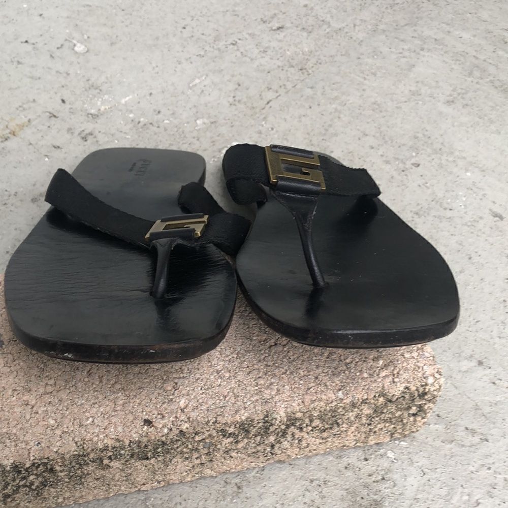 Gucci Retro leather sandals - Picture 4 of 11